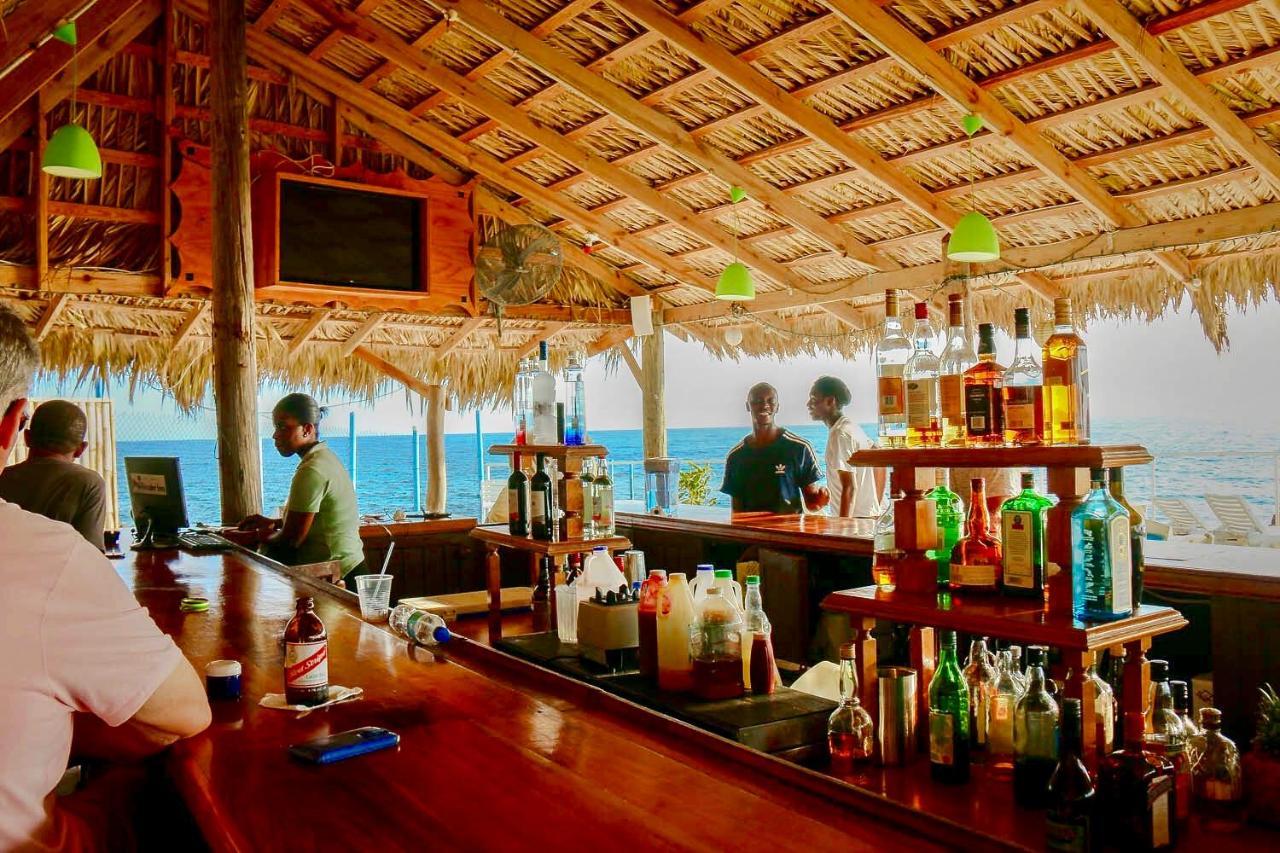 The Westender Inn Negril Exterior foto